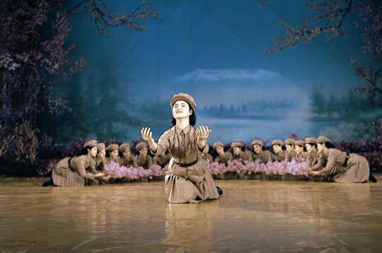 0-무용 《조국의 진달래》