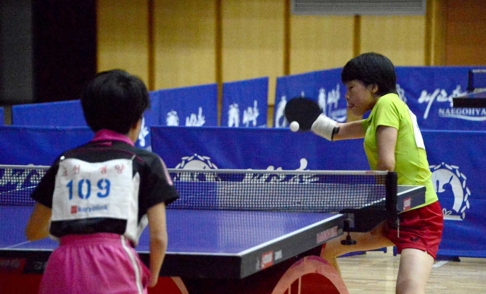 1-2016년 봄철장애자 및 애호가탁구경기에 참가한 조선의 장애자들