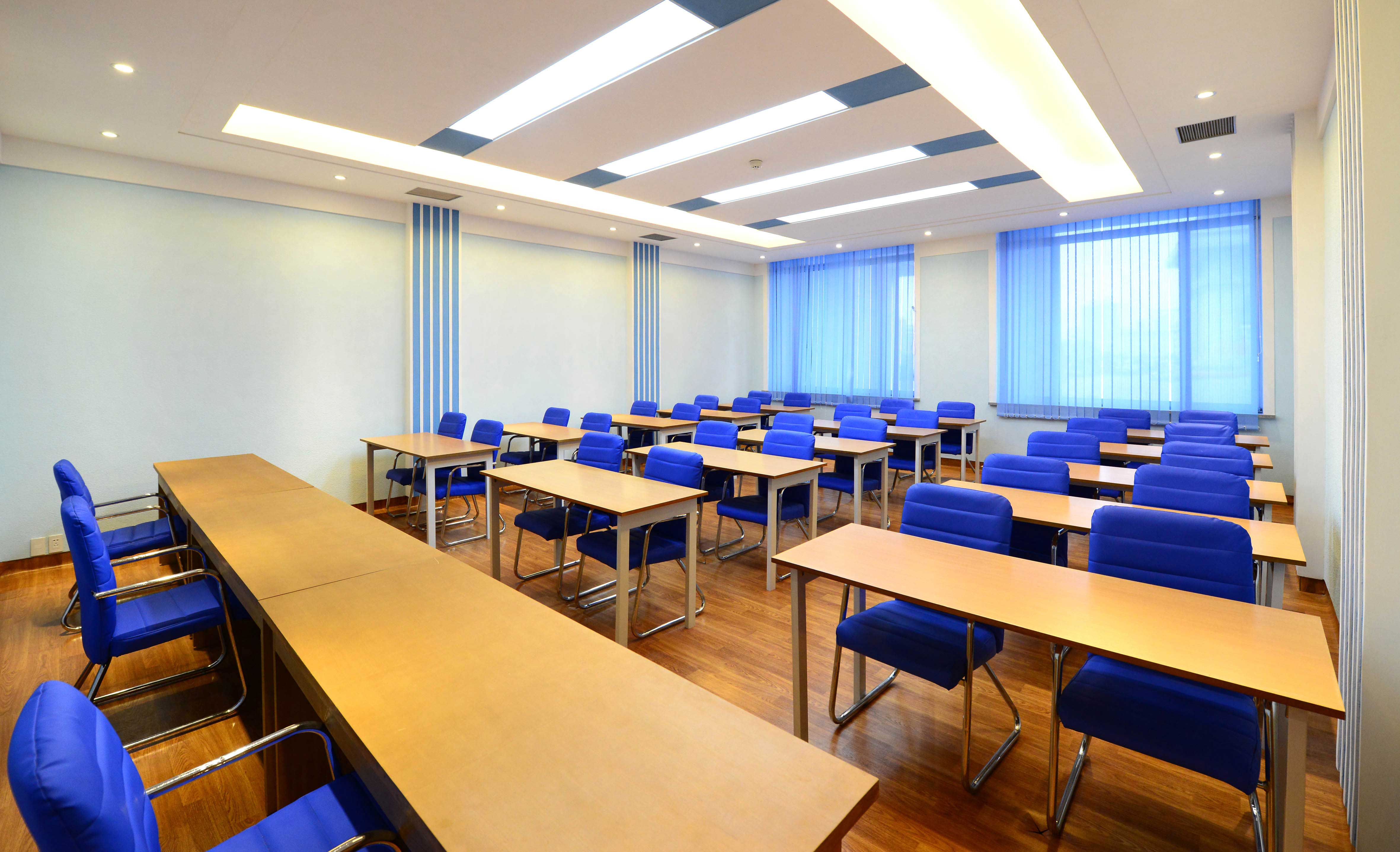 8-김일성경기장