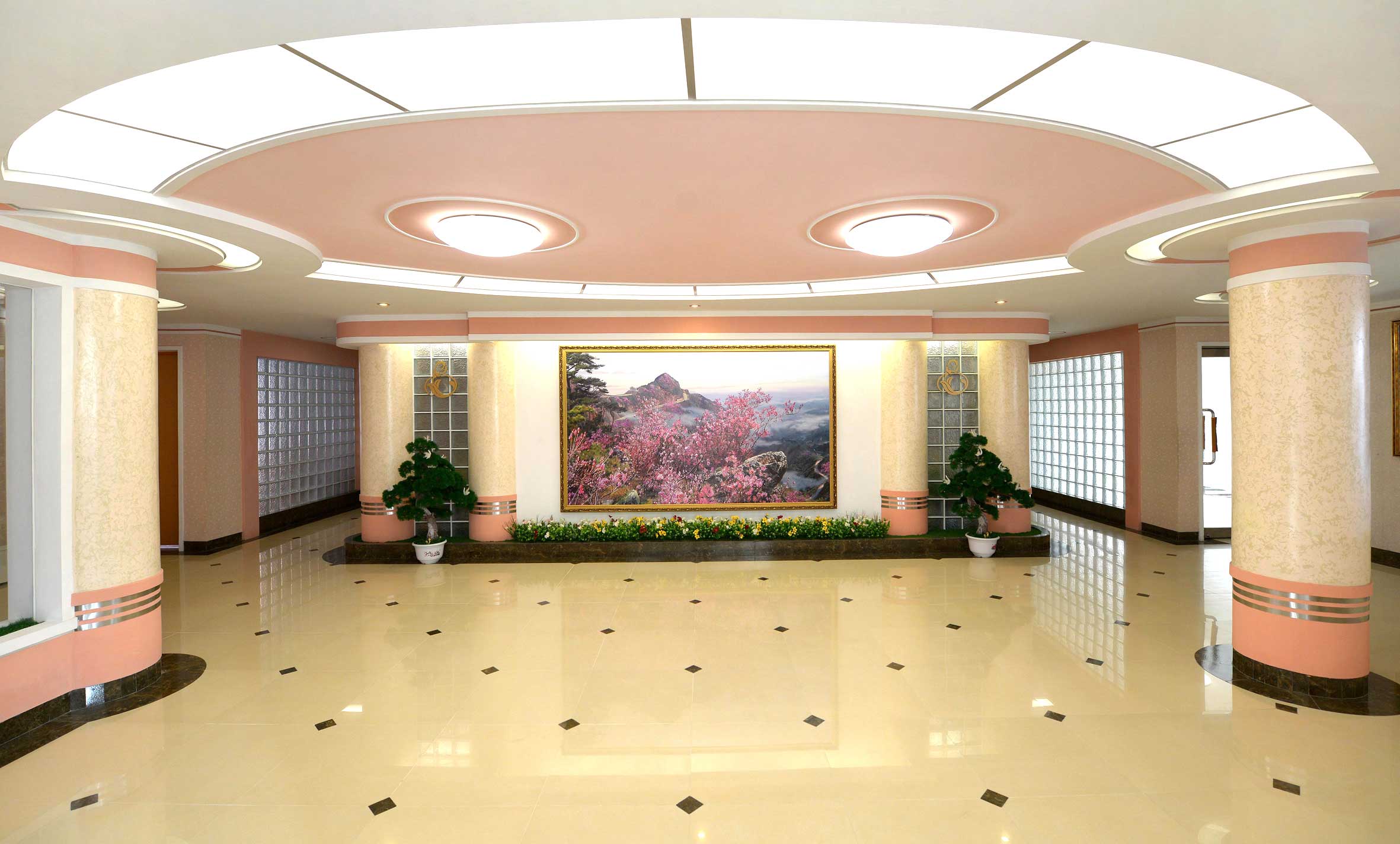 2-김정숙평양제사공장 로동자합숙