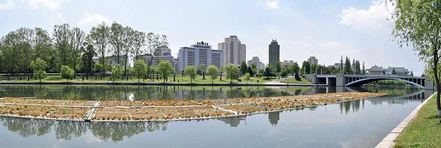 2-락원의 강, 행복의 강으로 전변된 보통강반