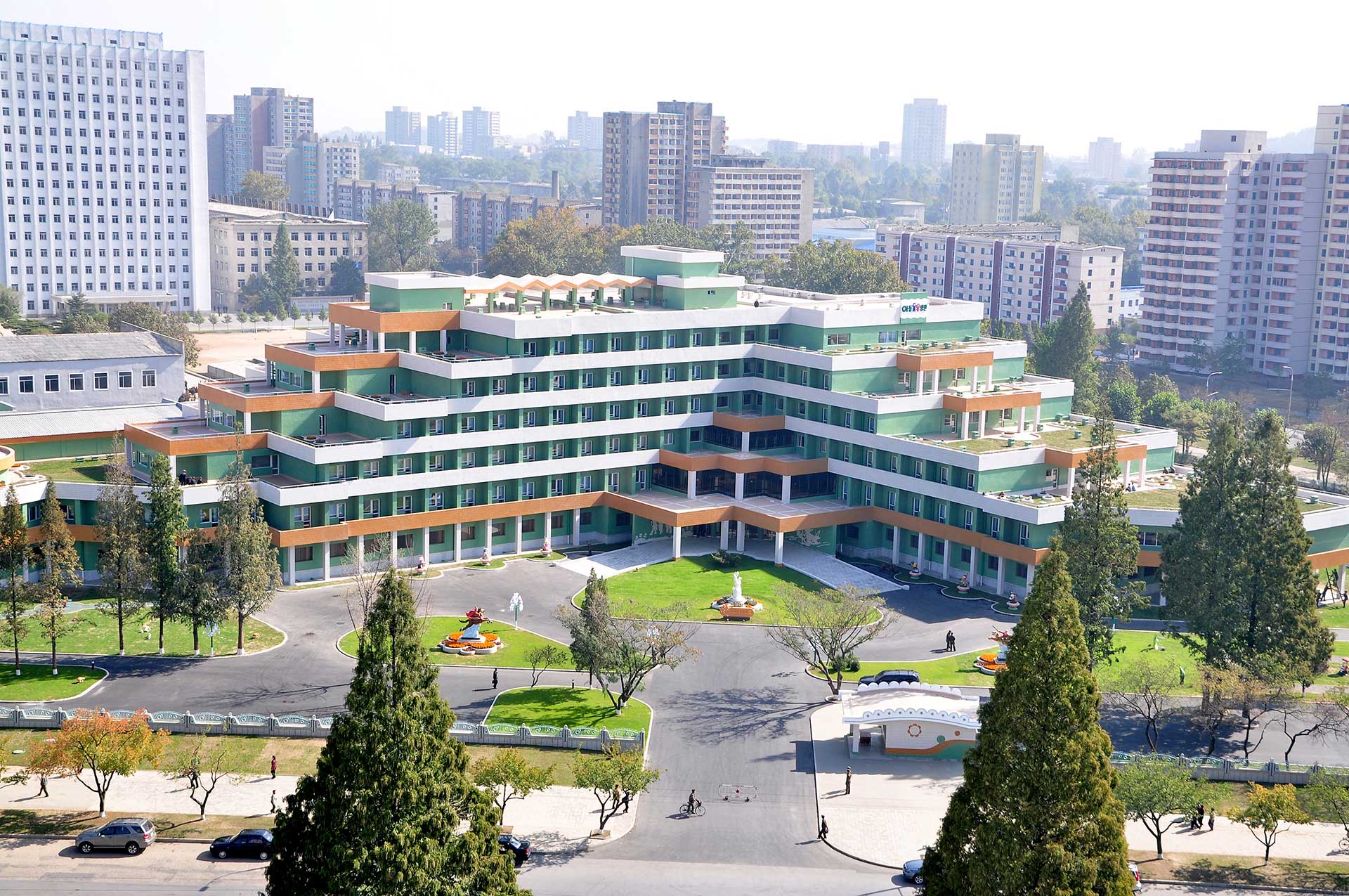 0-훌륭하게 변모된 병원촌-7(옥류아동병원)