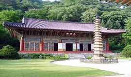 Taeung Pavilion in Pohyon Temple