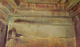 작은 무덤 안칸서벽